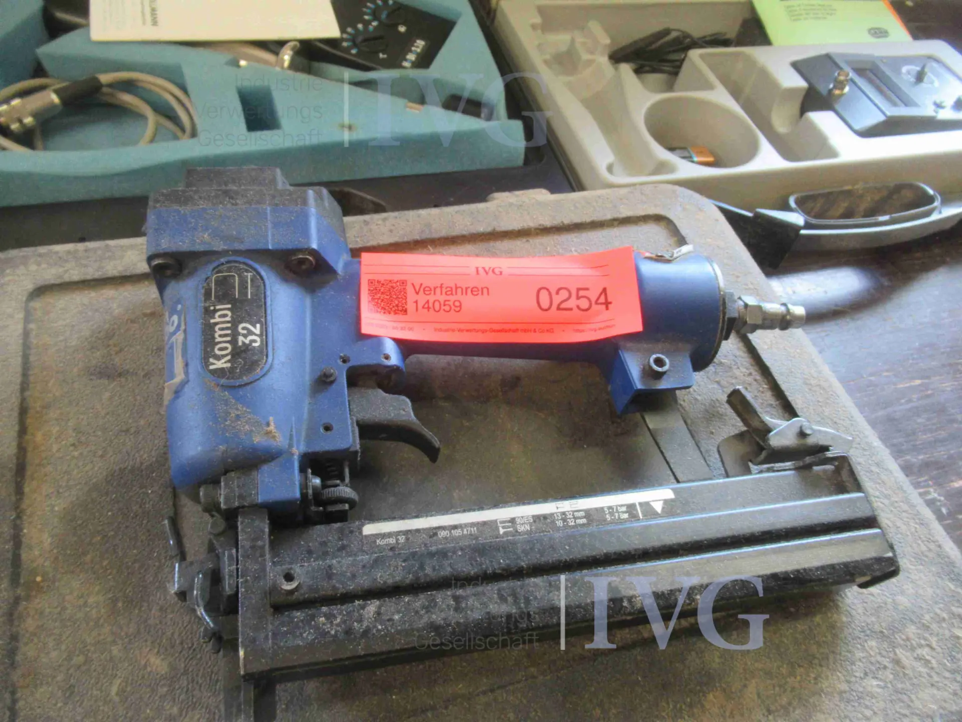Drucklufttacker METABO Kombi 32